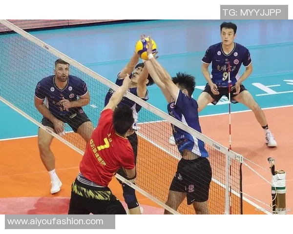 成都排球队团队协作的独特优势与其他球队的对比分析